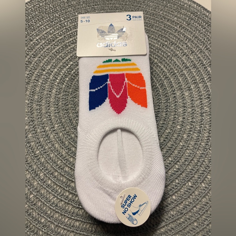 Adidas new no show socks fits women size 6-10 - Picture 4 of 4